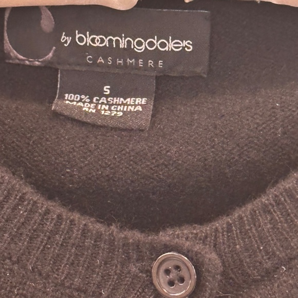 CASHMERE - Picture 3 of 5